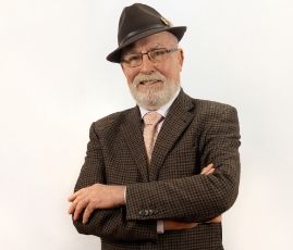 Conoce a nuestro gerente Johny Saá B